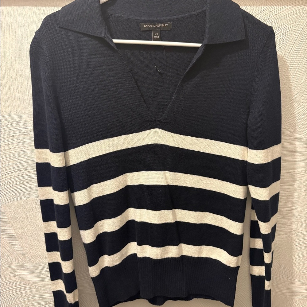 Banana Republic Black and White Striped Sweater NWOT